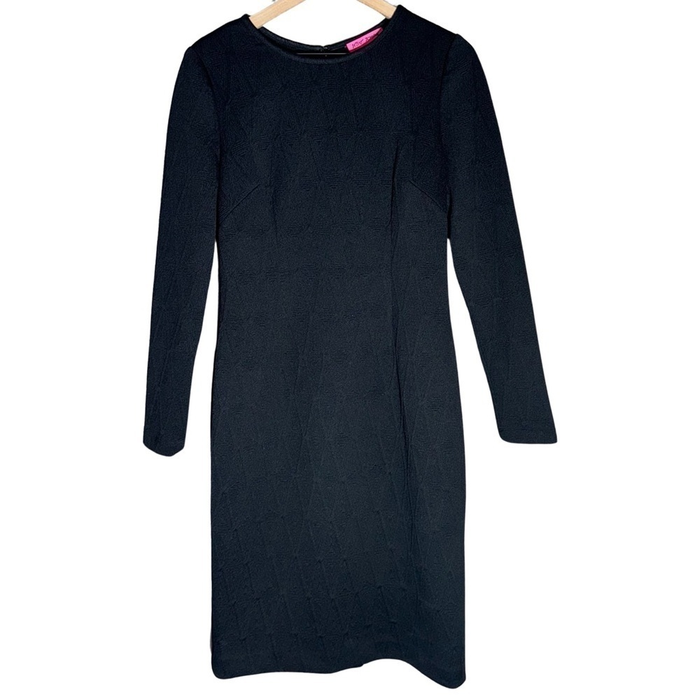 Betsey Johnson Midi Length Quilted Long Sleeved Sheath Dress Black - Size 10